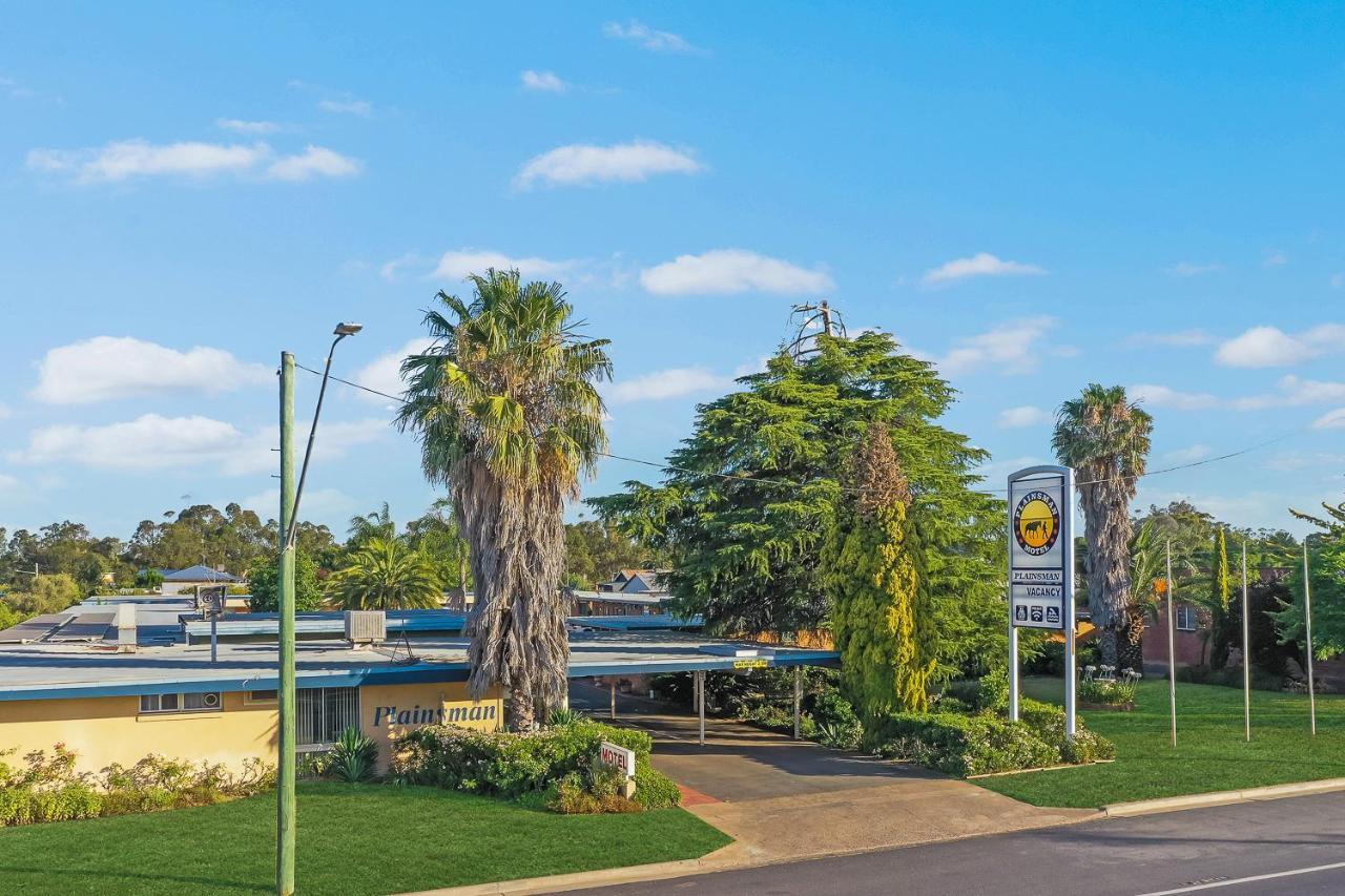 Plainsman Motel Forbes Exterior photo