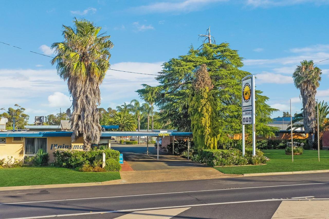 Plainsman Motel Forbes Exterior photo